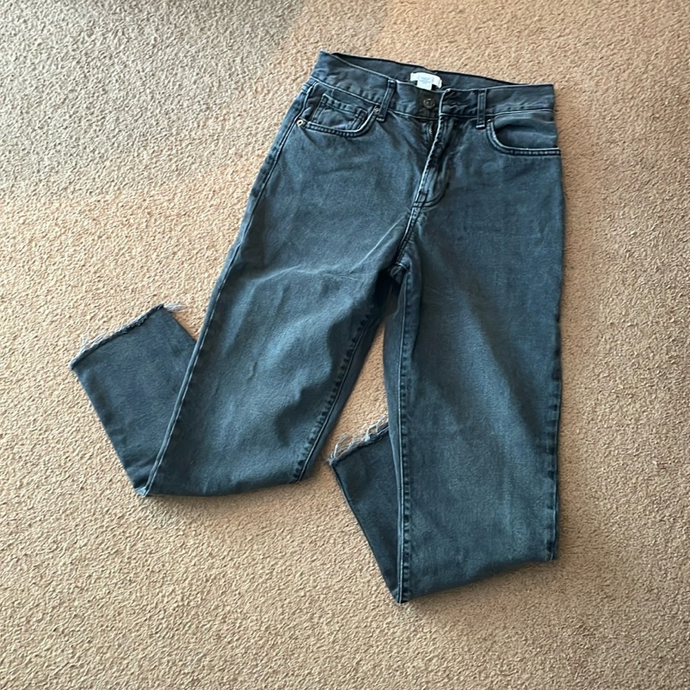 Forever 21 Vintage Grey Wash Denim Jeans Distressed Cuff Pants